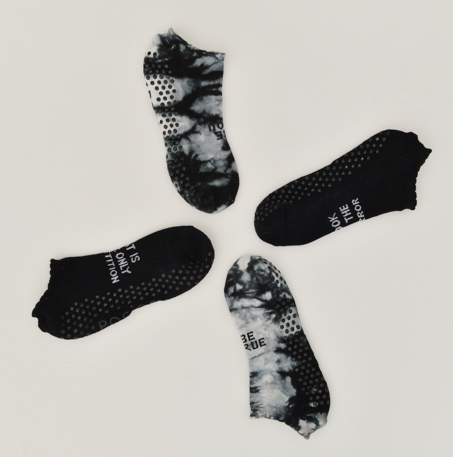 Inner World Studio Grip Pilates Socks 2 Pack